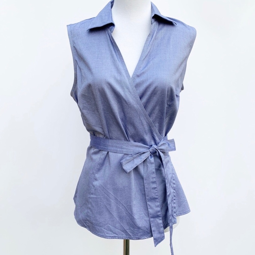 Brooks Brothers Size 8 Wrap Top Sleeveless Blue